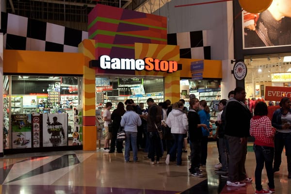 GameStop öffnet alle US-Filialen für Xbox One
