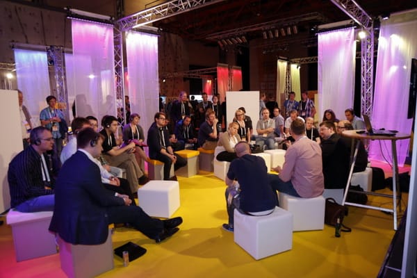 500 kamen zur Respawn-Premiere