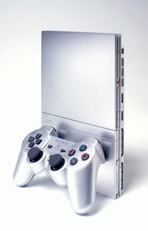 PS2: Neue Farbe für Japan