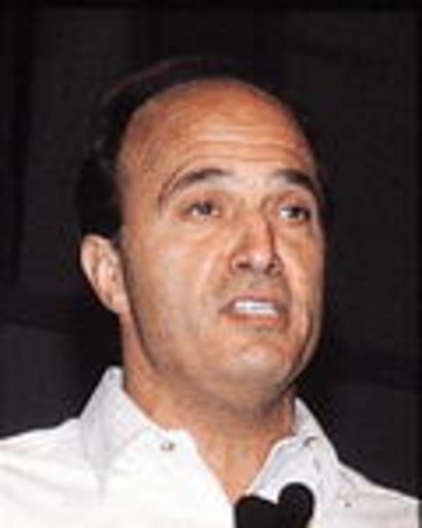 Blockbuster sieht Zukunft im Verkauf