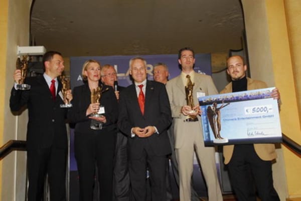 Erwin Huber überreicht LARA Business Awards