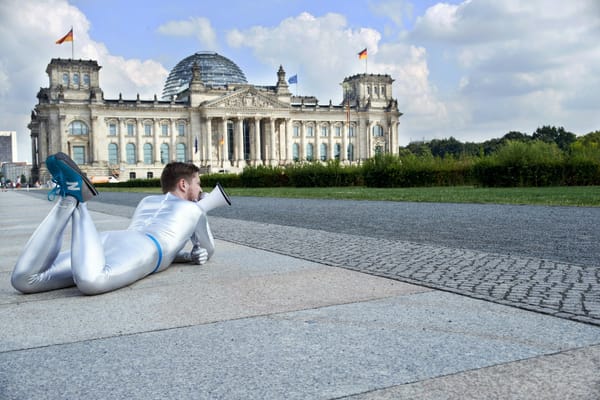 G.A.M.E. unterstützt Spiel zur Bundestagswahl "Fix OskarX"