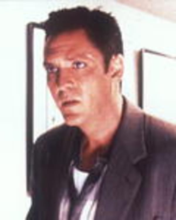 Midway gewinnt prominente Sprecher für "NARC"