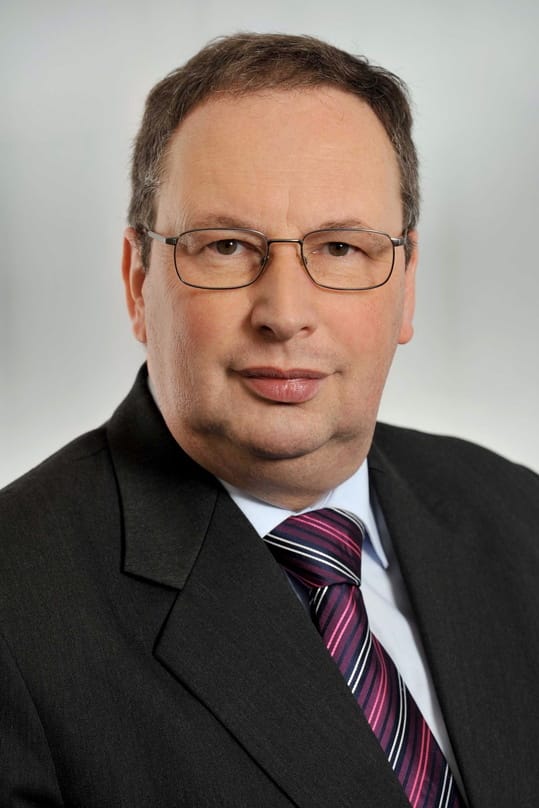 xaitment verstärkt sich im Finanzbereich
