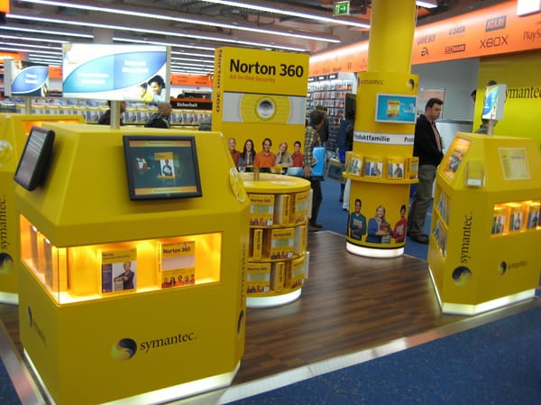 Symantec dockt bei Saturn an