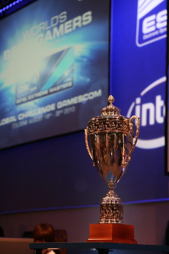 Intel Extreme Masters zelebriert Saison-Start auf der gamescom