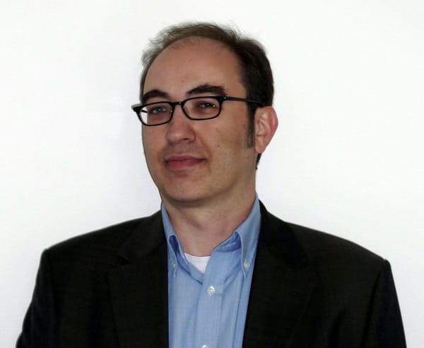 Buschbaum Media & PR engagiert Strauch