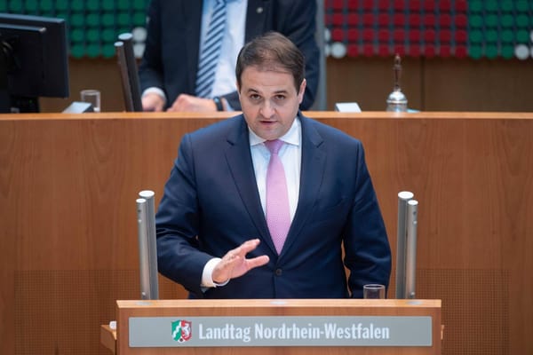 NRW erhöht Medienhaushalt und erweitert Gamesförderung