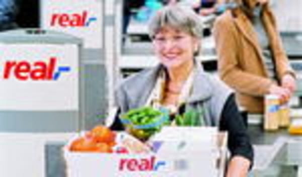 Real legt zu, Extra verliert