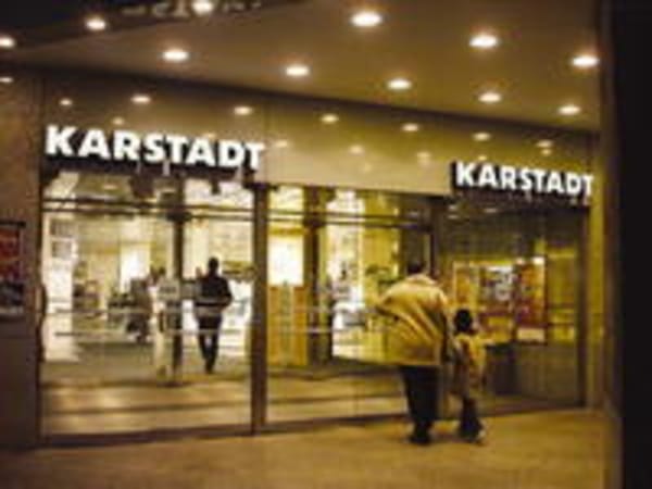 KarstadtQuelle mit deutlichem Verlust
