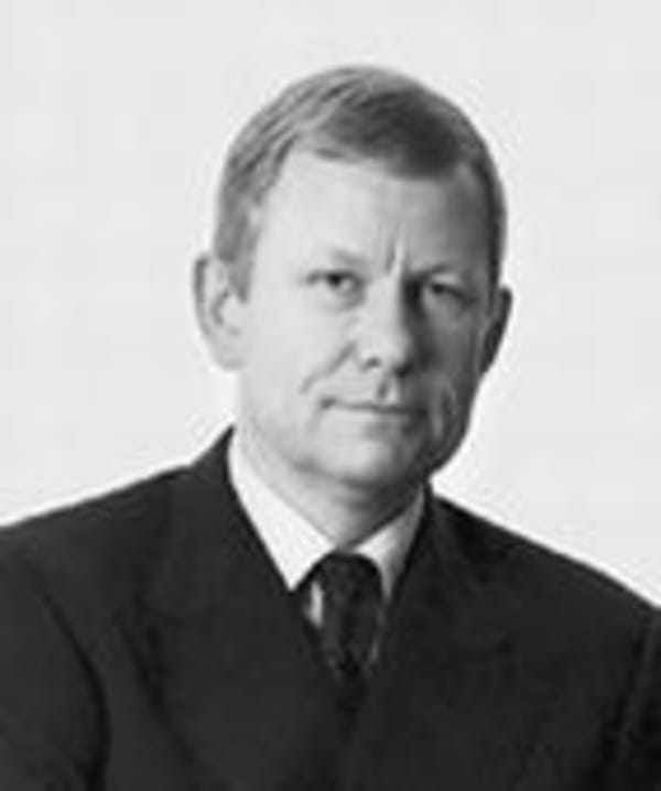 Achenbach folgt Urban nach