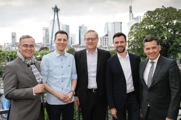 Ehrung beim Gameplaces-Dinner