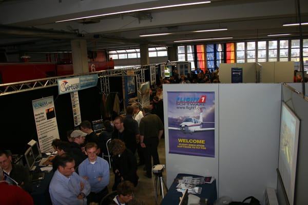 Flugenthusiasten trafen sich in Paderborn