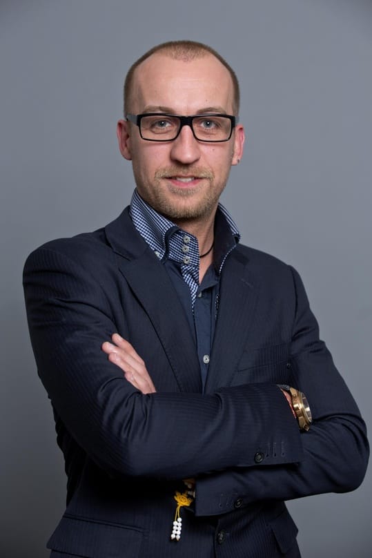 André Moeller verstärkt InternetQ