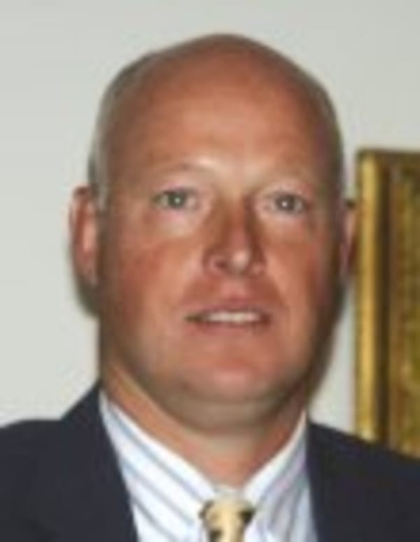 Chapek bleibt DEG-Präsident