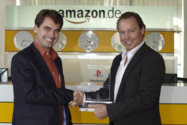 Amazon verkauft sechsmillionste PlayStation 2