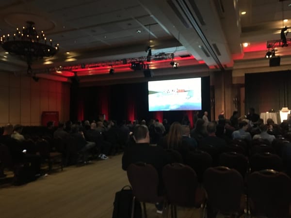 Reboot Red feiert Debüt