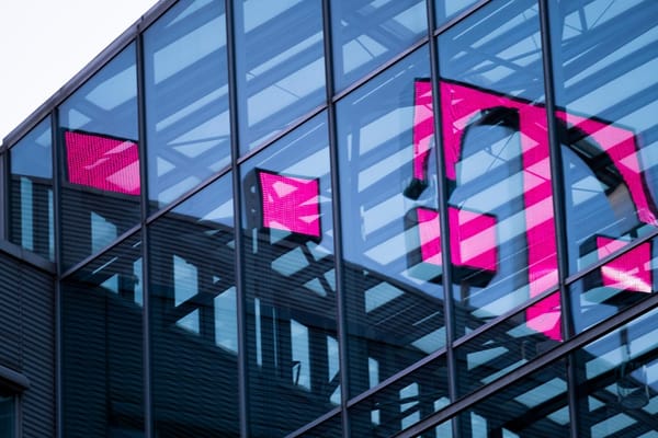 Telekom rückt Gaming in den Fokus der Anti-Hass-Kampagne