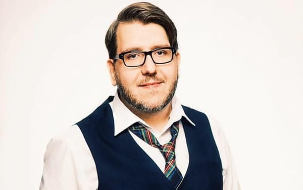 Siemen kauft sich bei Berlin Brettspiel Con ein