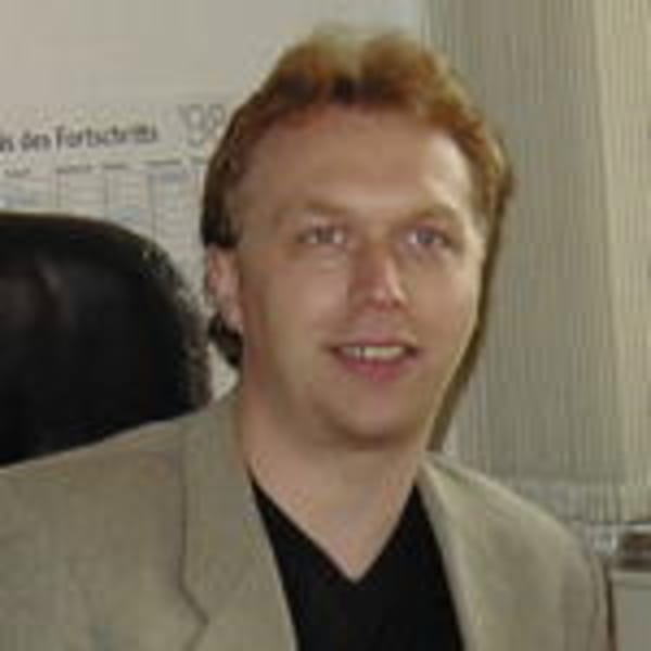 "Sacred" auch international ein Hit