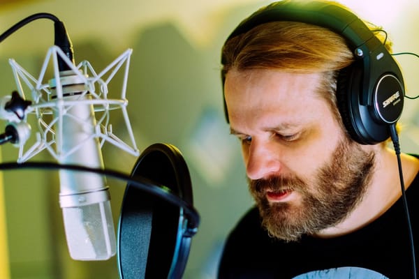 Daedalic lässt Follett und Gronkh für sich sprechen