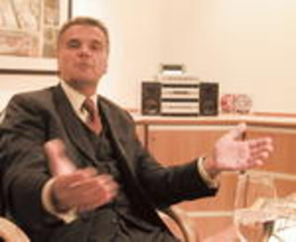 Im Gespräch: Leopold Stiefel, Media-Saturn-Holding GmbH