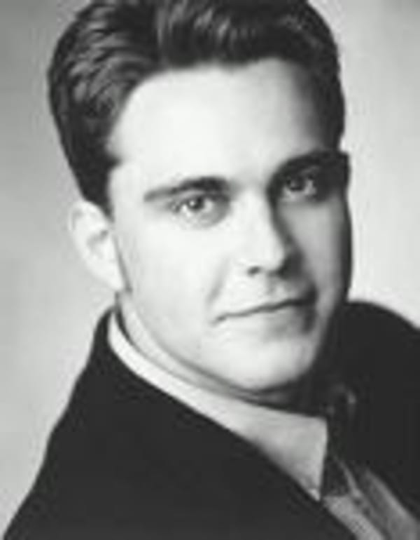 Entertainment-Profile