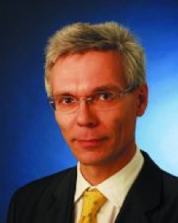 Neue Programmreihe "The English Expert" von dtp