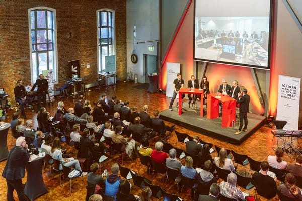 APITs Lab Anwenderkonferenz feierte in Hannover Debut