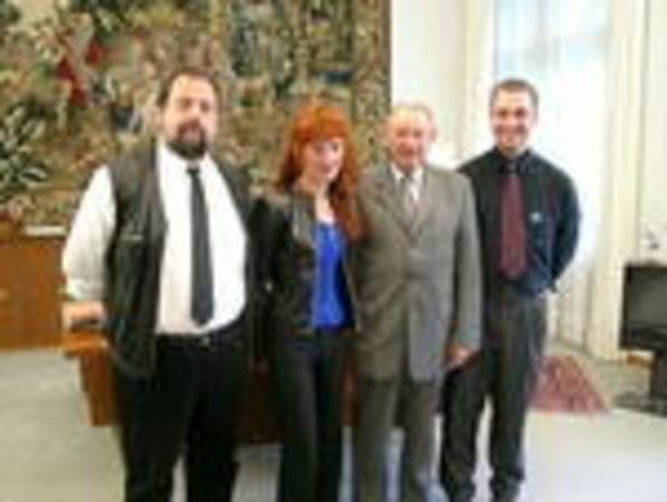 Beckstein: Vermietverbot nur für Gewaltfilme