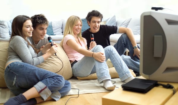 JIM-Studie 2010: Games wichtig, Altersfreigaben nicht