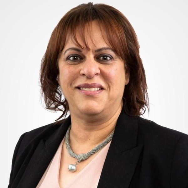 GameStop entlässt CFO, Büromitarbeiter und Game-Informer-Personal