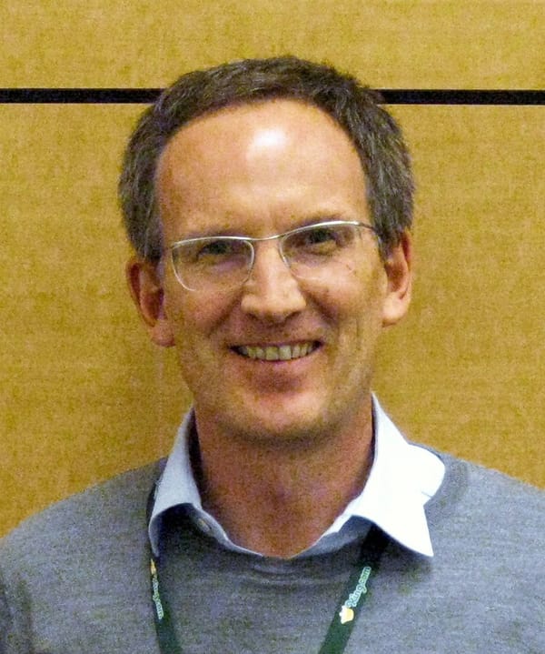 Schmidt verlässt Intenium