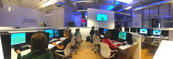 SAE kündigt weitere "Coding Kids"-Workshops für 2017 an