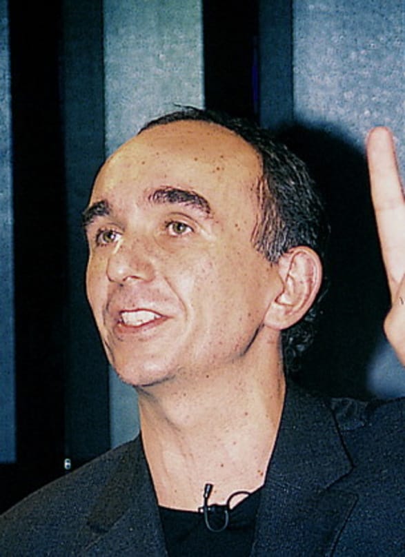 Molyneux erhält französischen Orden