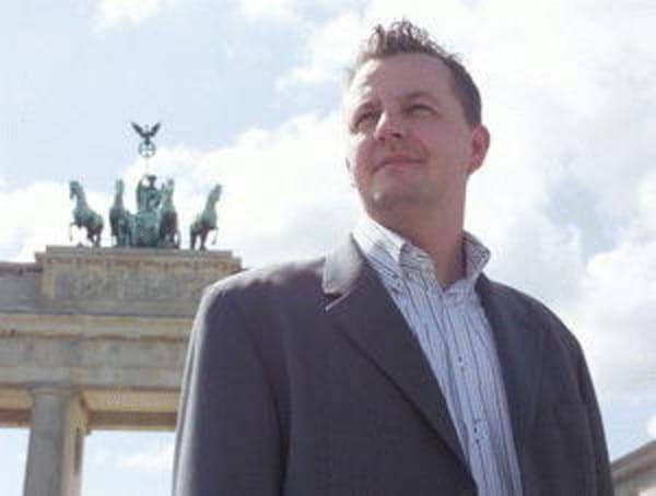 Frogster vollzieht Ausgliederung