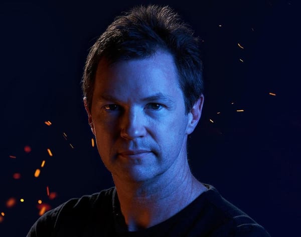 Pardo kehrt mit Bonfire Studios zurück