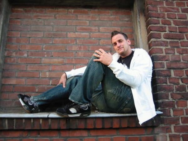 "Popstars"-Gewinner singt für flashpoint