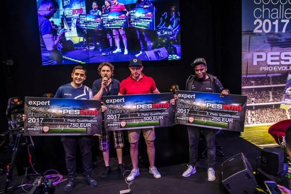 expert zufrieden mit "PES 2018"-Turnier