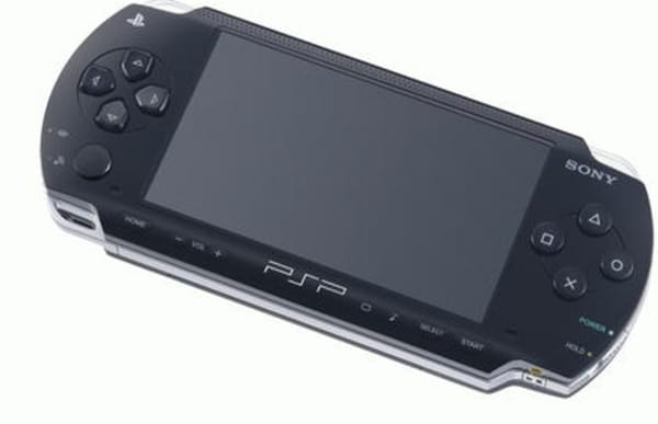 PSP Giga Pack lockt Weihnachtseinkäufer