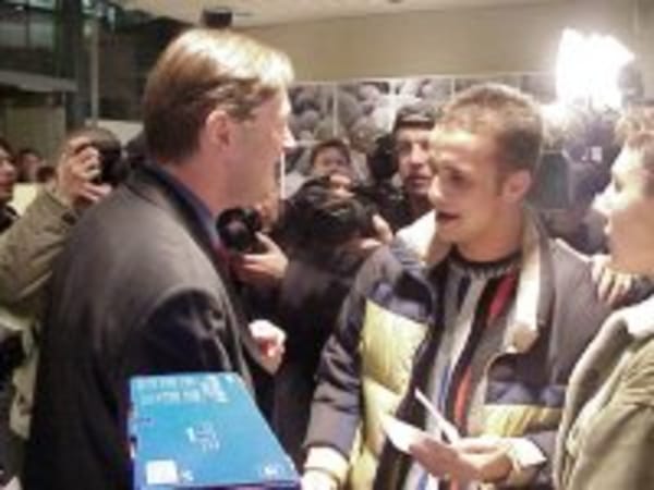 PlayStation 2 erfolgreich gestartet