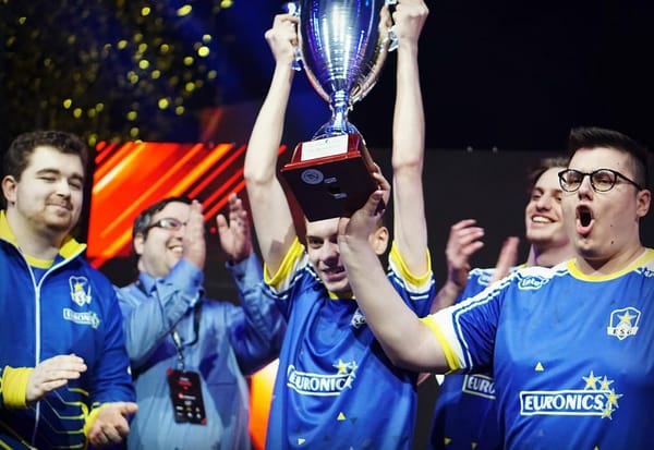 Euronics und RB-Leipzig-Star feiern beim ESL Finale