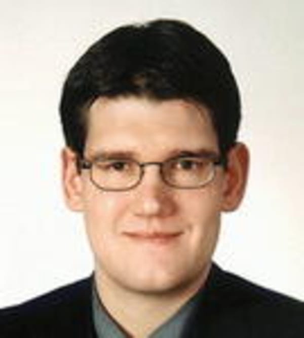 Jöllenbeck lässt's krachen