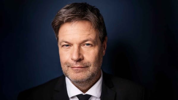 Robert Habeck hält Wort und eröffnet gamescom 2023