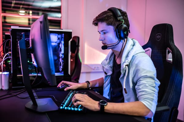 Stadtwerke Flensburg sichten Azubis durch E-Sport