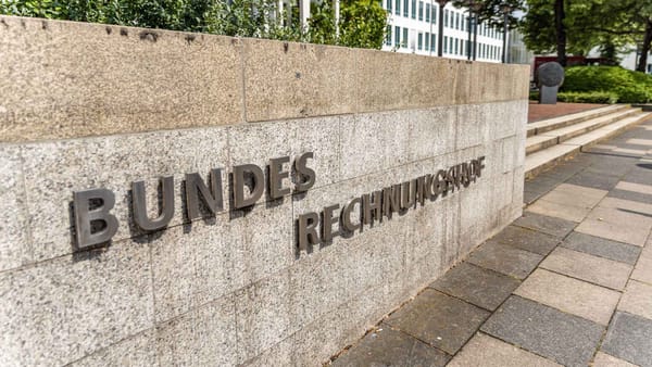 Federal Court of Audit Wades Into the Funding Debate and is Criticised by game