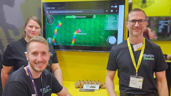 Kr3m Releases Zaphira Snake and Launches Zaphira Games Portal