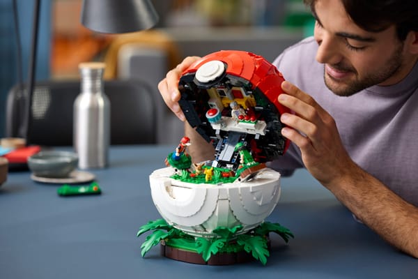 New Pokémon Lego Sets Include Pokéball Diorama, Rayquaza and Arcanine