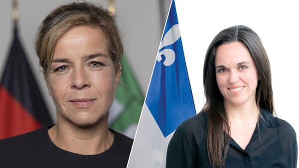 NRW Minister Neubaur Visits gamescom and Quebec Booth